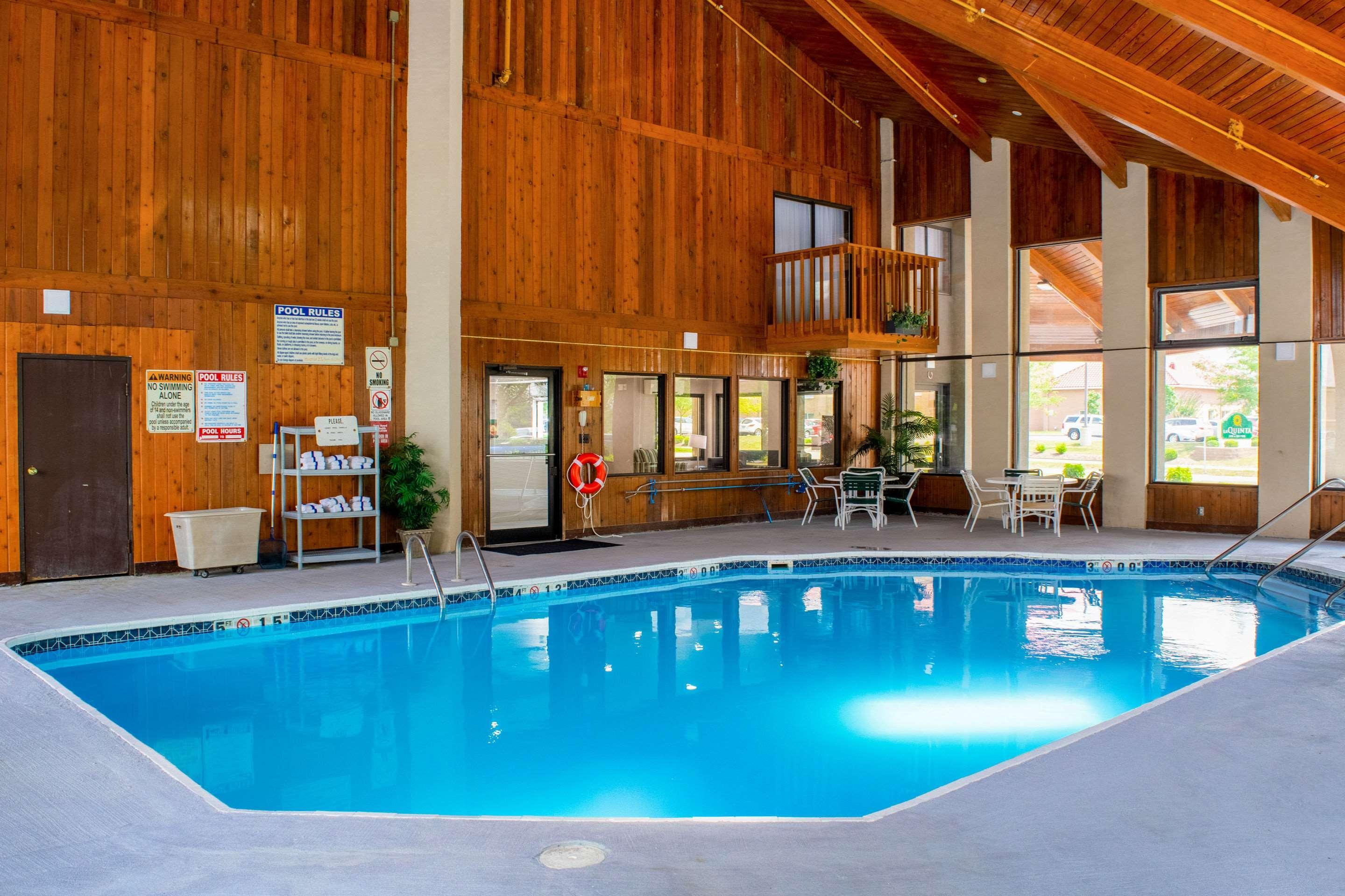 Quality - Indianapolis West Inn 2*