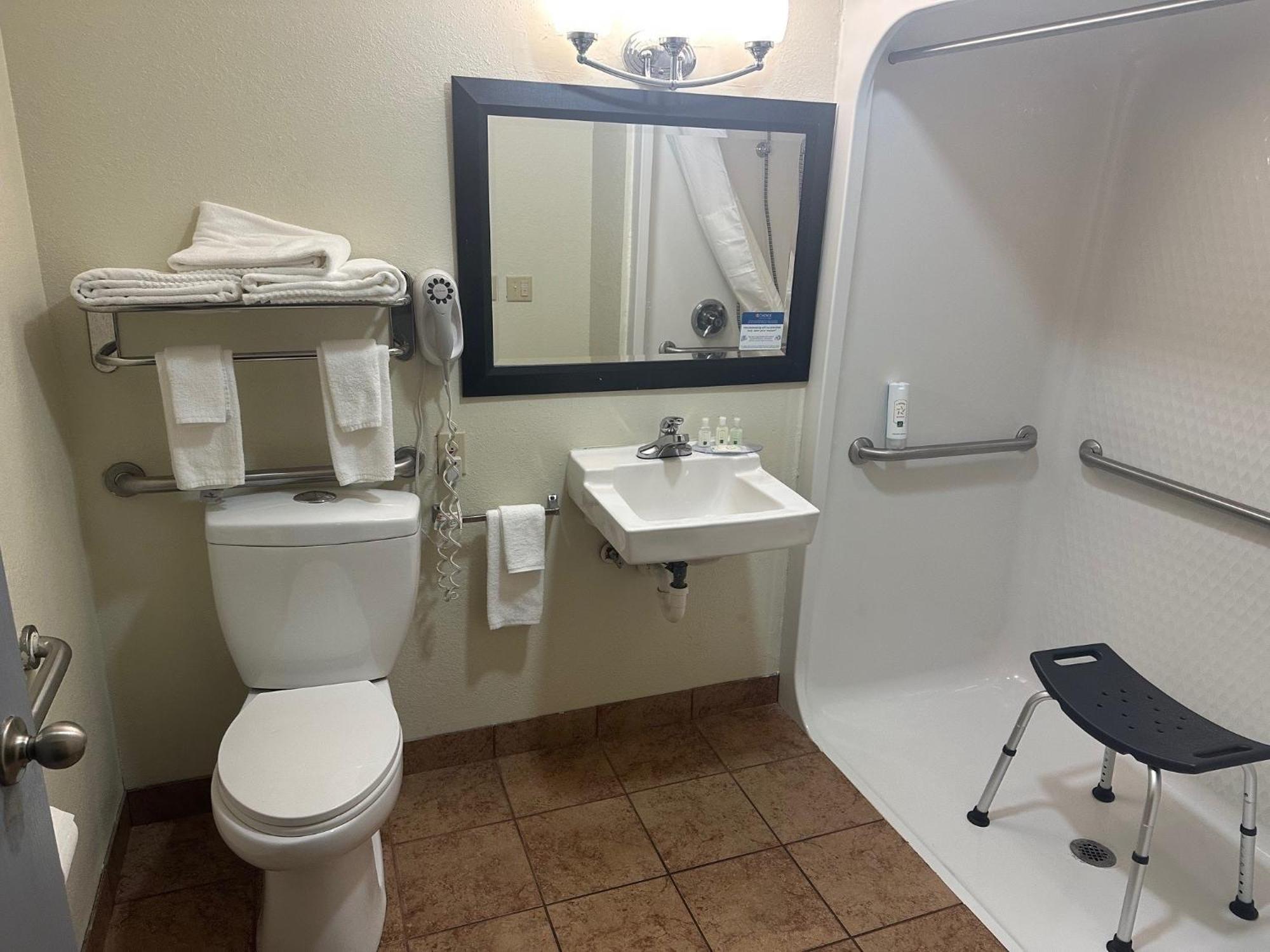 Inn Quality - Indianapolis West
