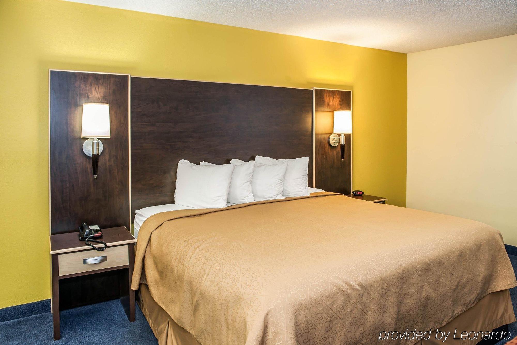 Quality - Indianapolis West Inn 2*